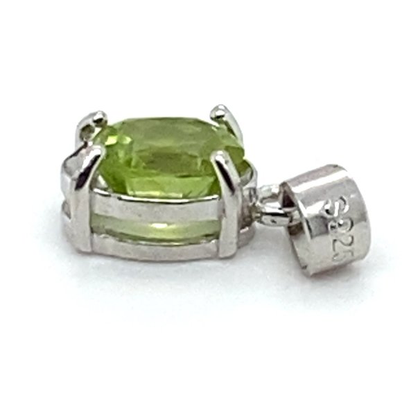 Peridot 1.10ct White Gold Finish Solid 925 Sterling Silver Pendant - Picture 3 of 6